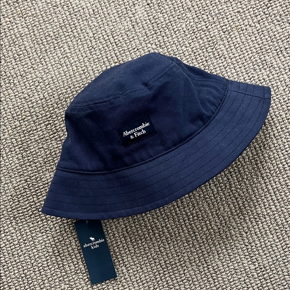🆕 Abercrombie & Fitch Bucket Hat